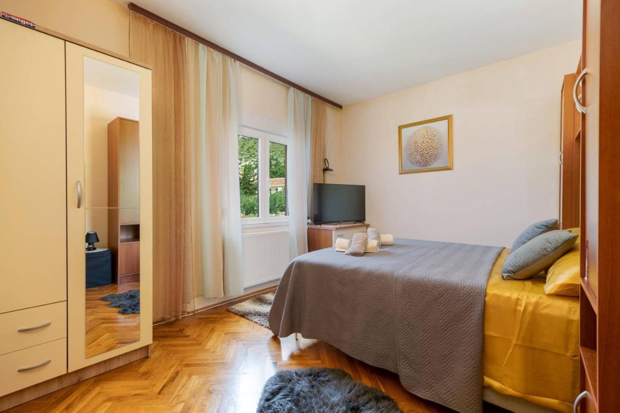 Apartment Lotus Трогир Экстерьер фото