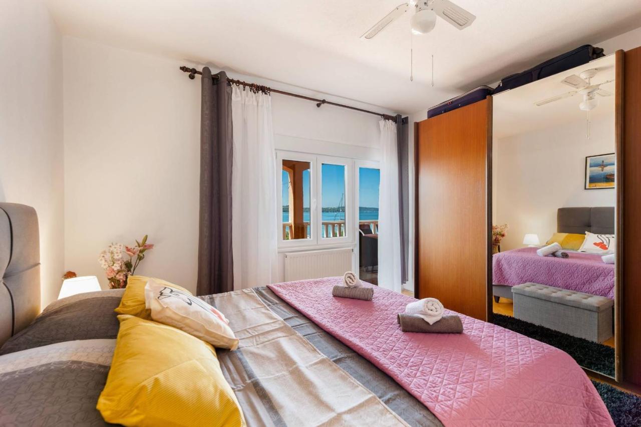 Apartment Lotus Трогир Экстерьер фото
