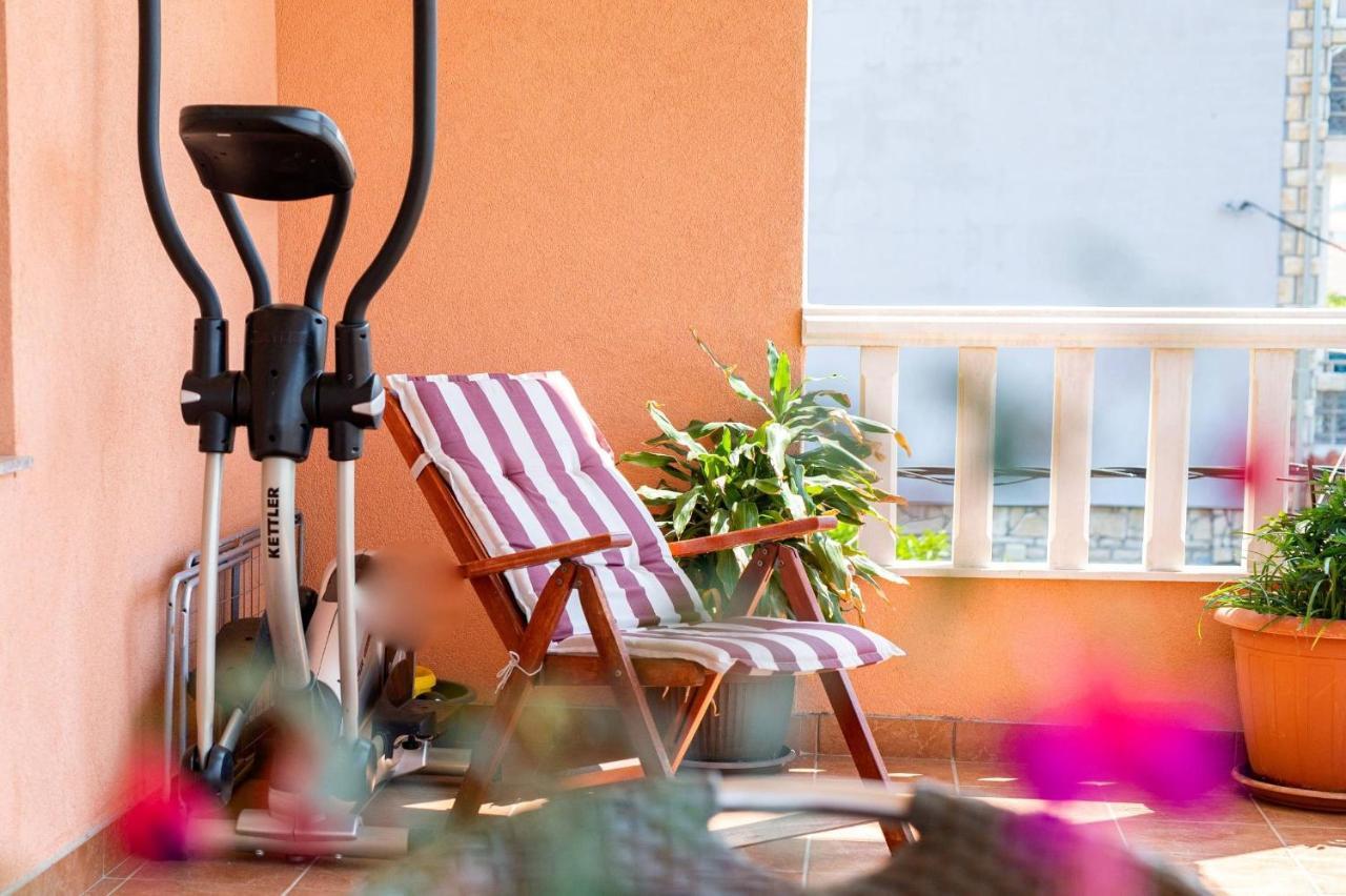 Apartment Lotus Трогир Экстерьер фото