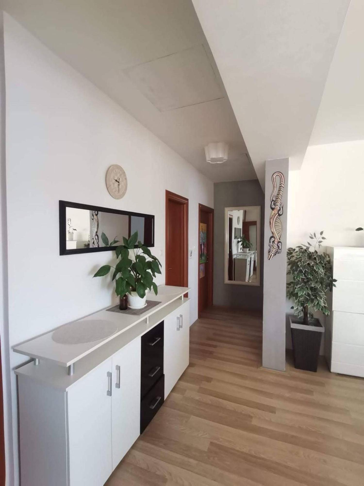 Apartment Lotus Трогир Номер фото