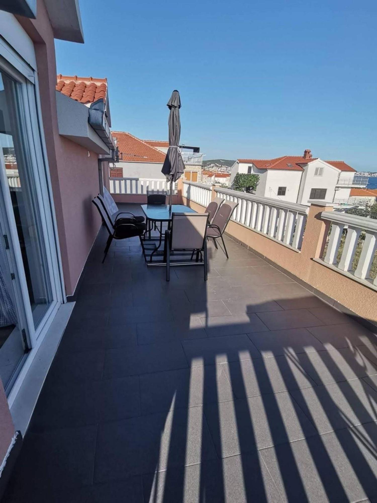 Apartment Lotus Трогир Номер фото